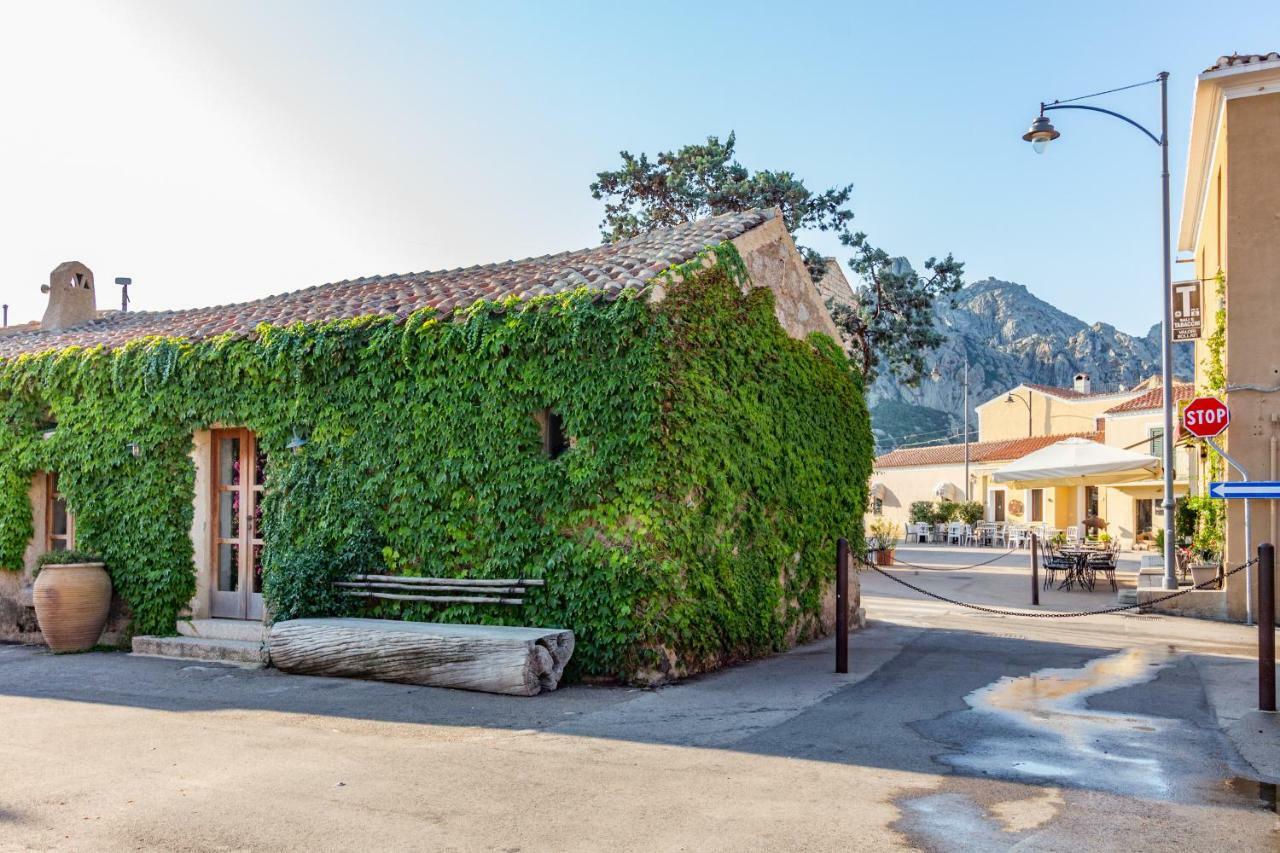 Ferienwohnung Petra Sarda San Pantaleo Exterior foto
